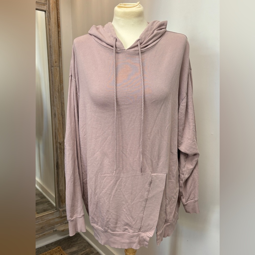 Express Lounge Pullover